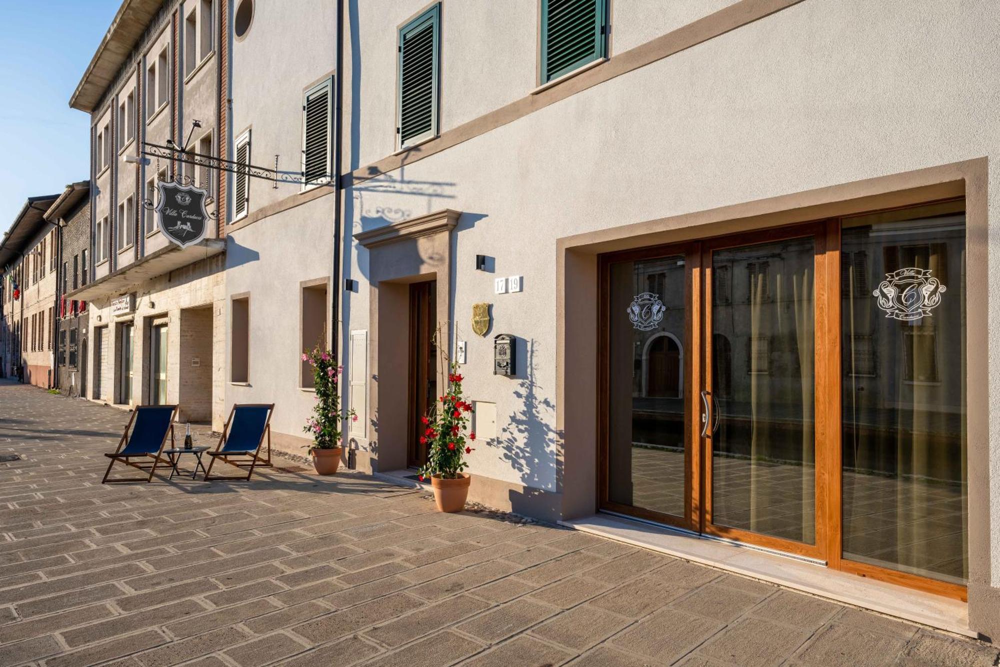 Villa Carducci Комакио Екстериор снимка