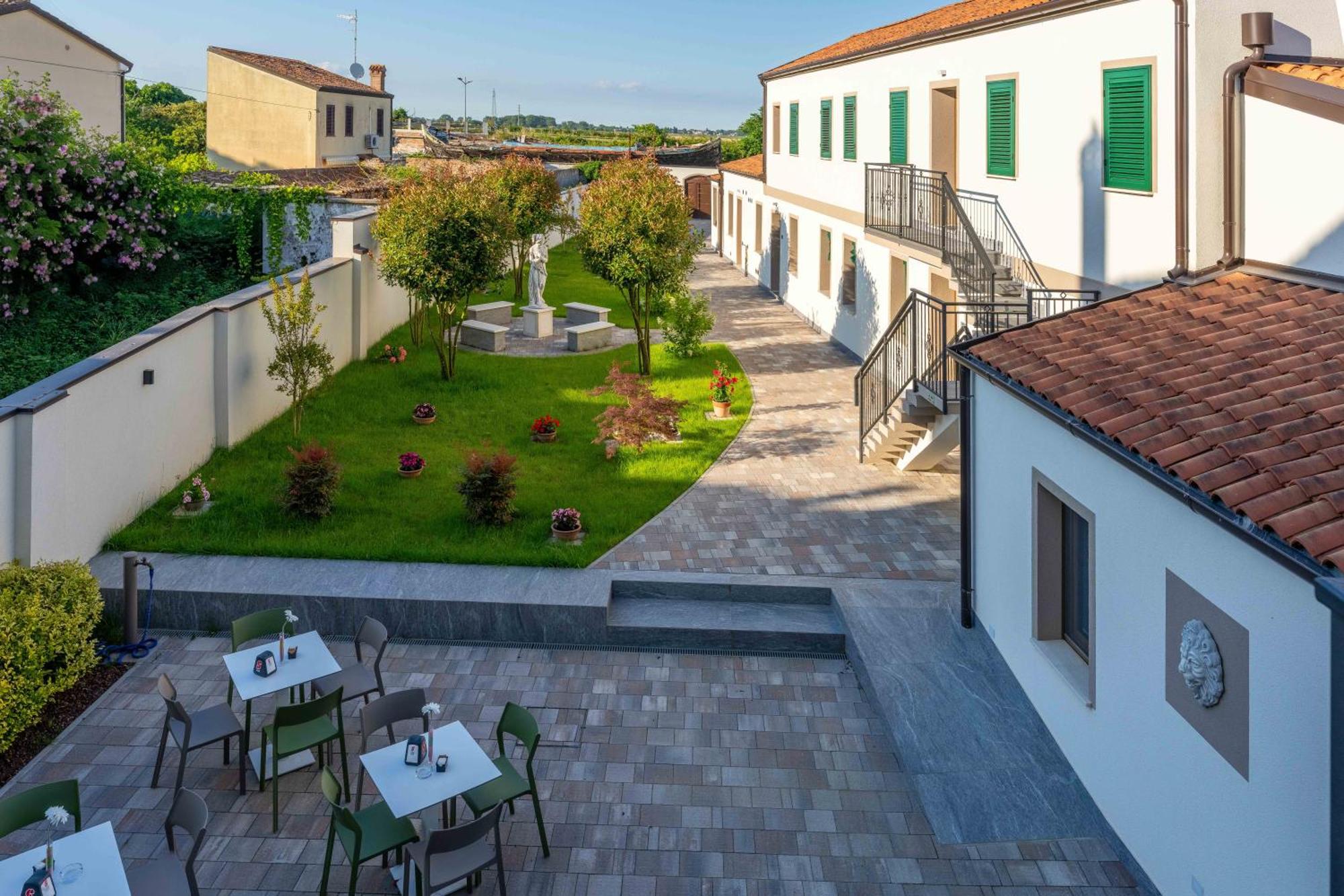 Villa Carducci Комакио Екстериор снимка